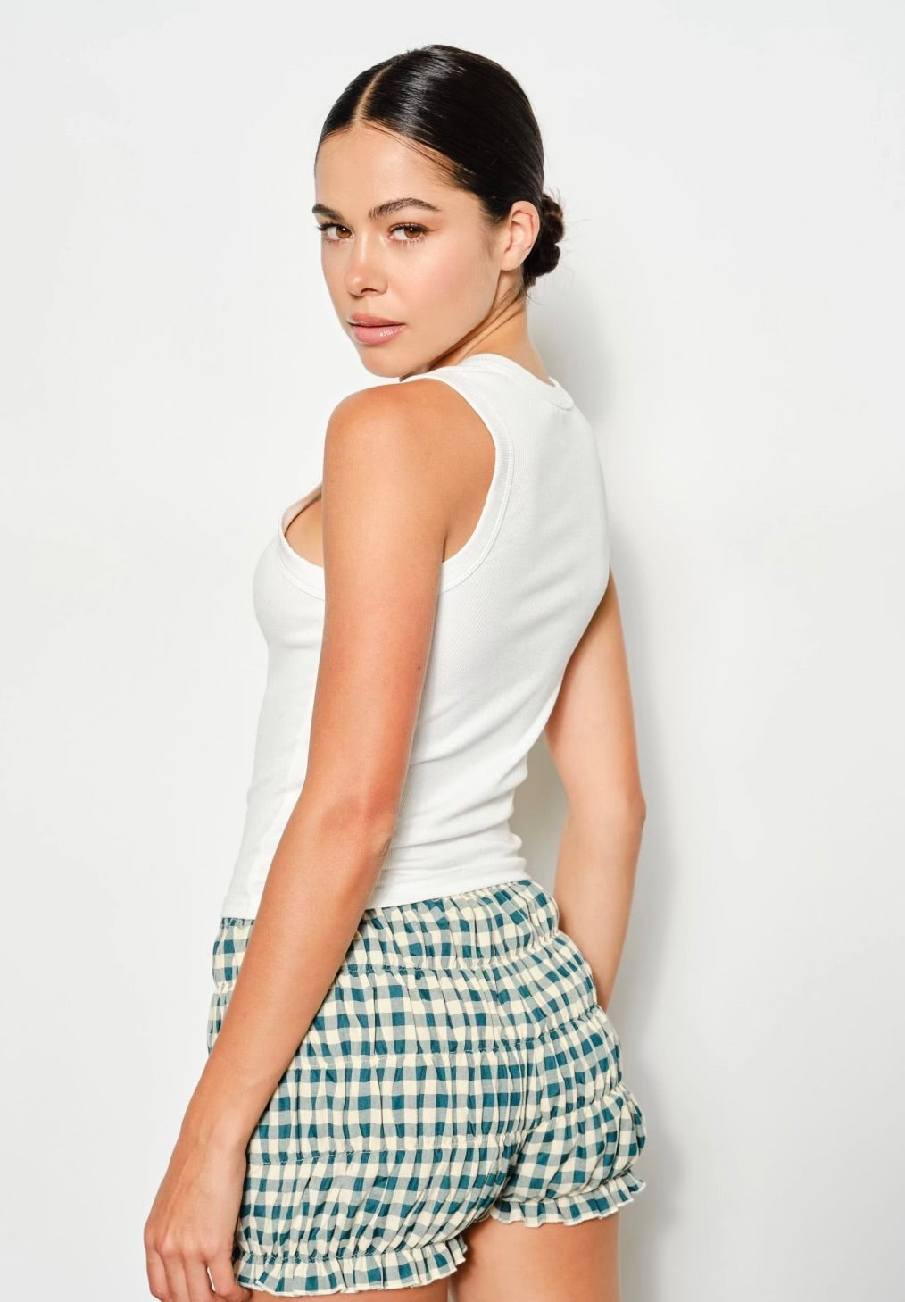 Embroidered clover 🍀 tank